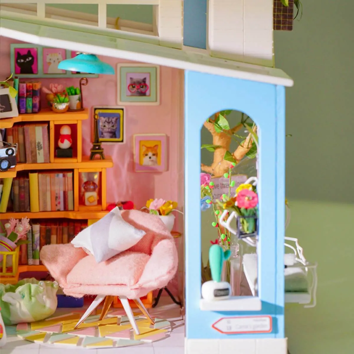 Dora's Loft