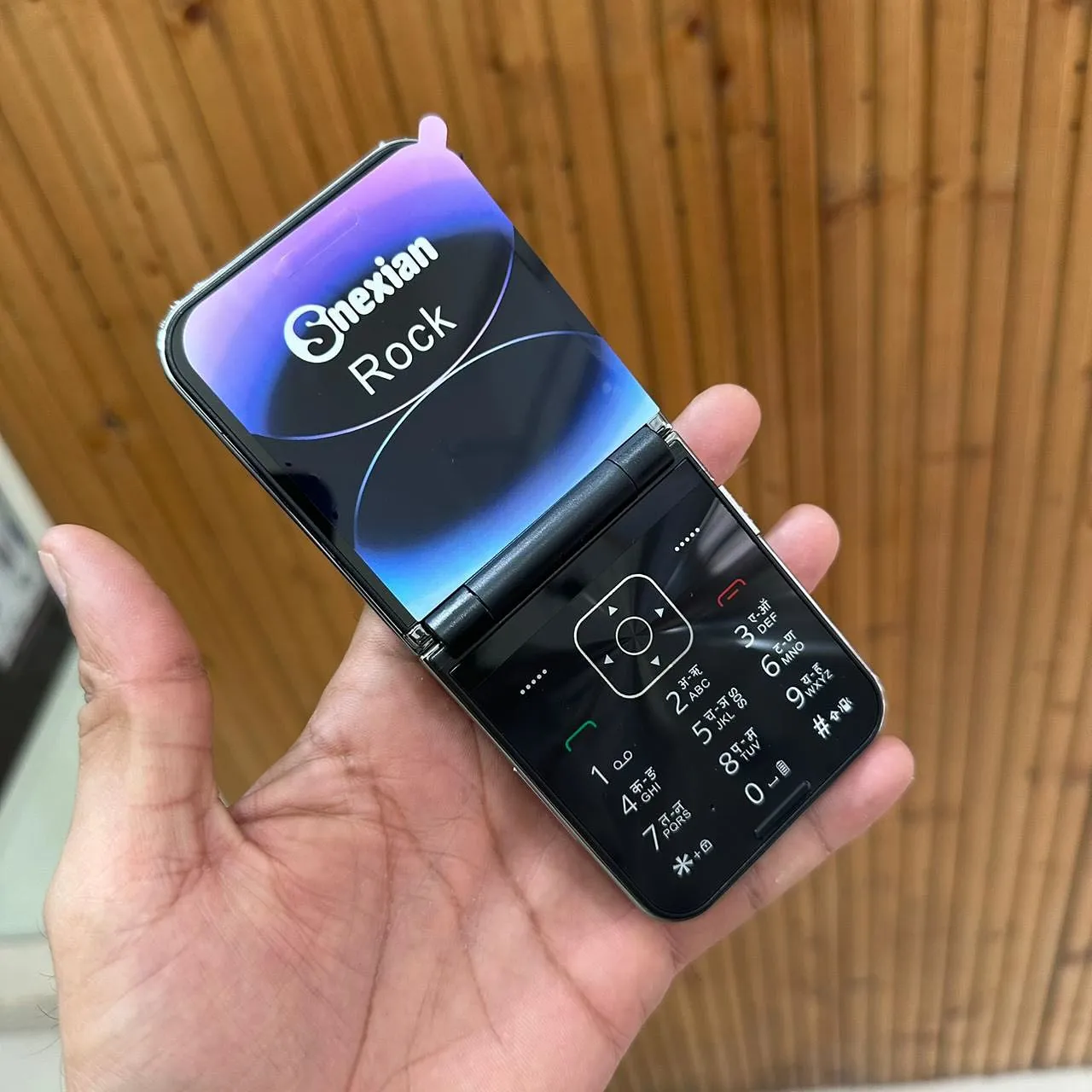 Flip Keypad mobile Phone Generation 2 ￼