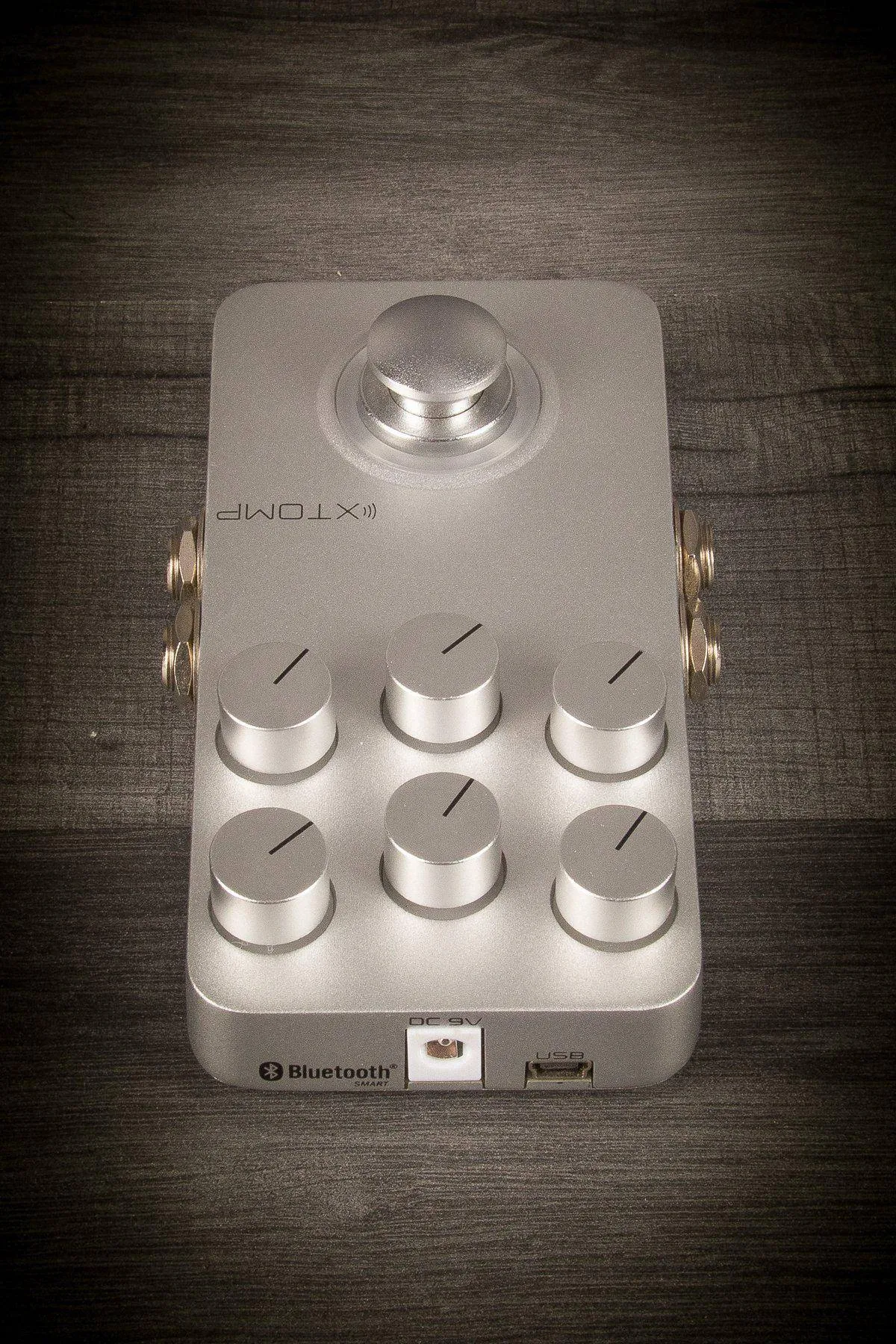 Hotone - Xtomp Multi Effects Pedal