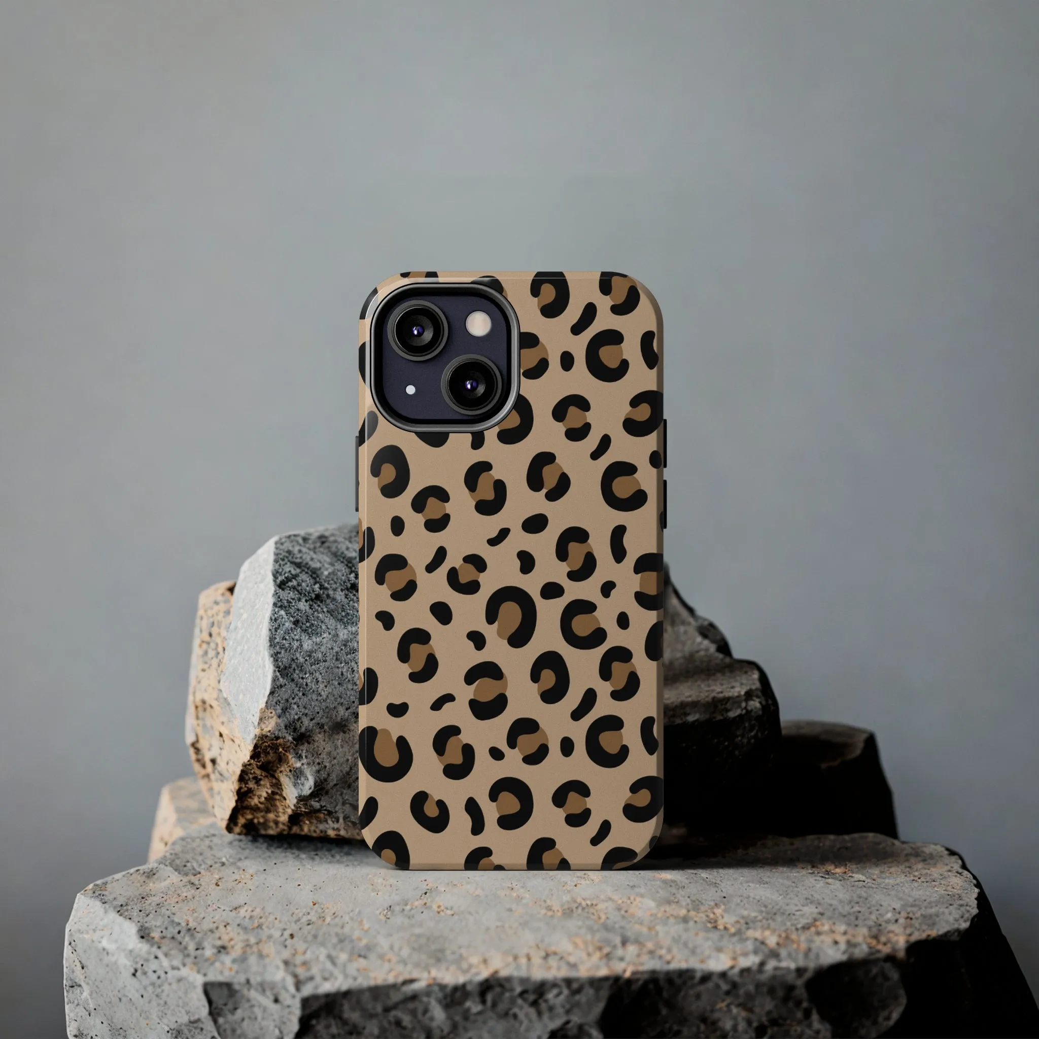 Leopard Print Stylish Cell Phone Case - Trendy and Fashionable Cover