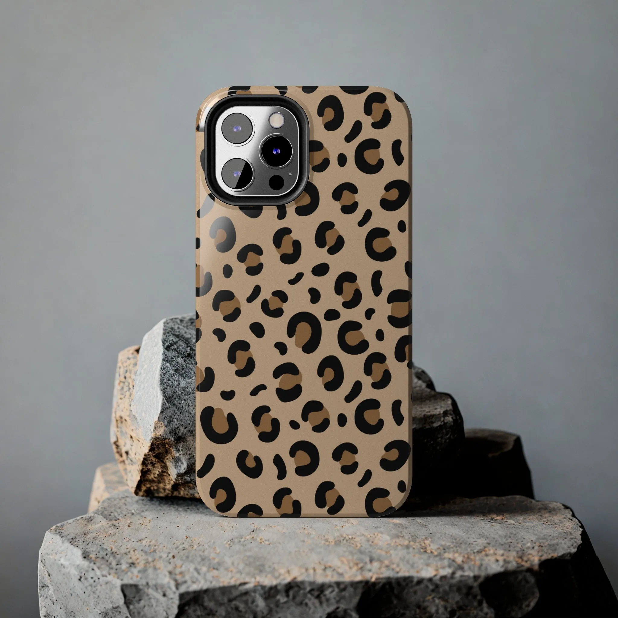 Leopard Print Stylish Cell Phone Case - Trendy and Fashionable Cover