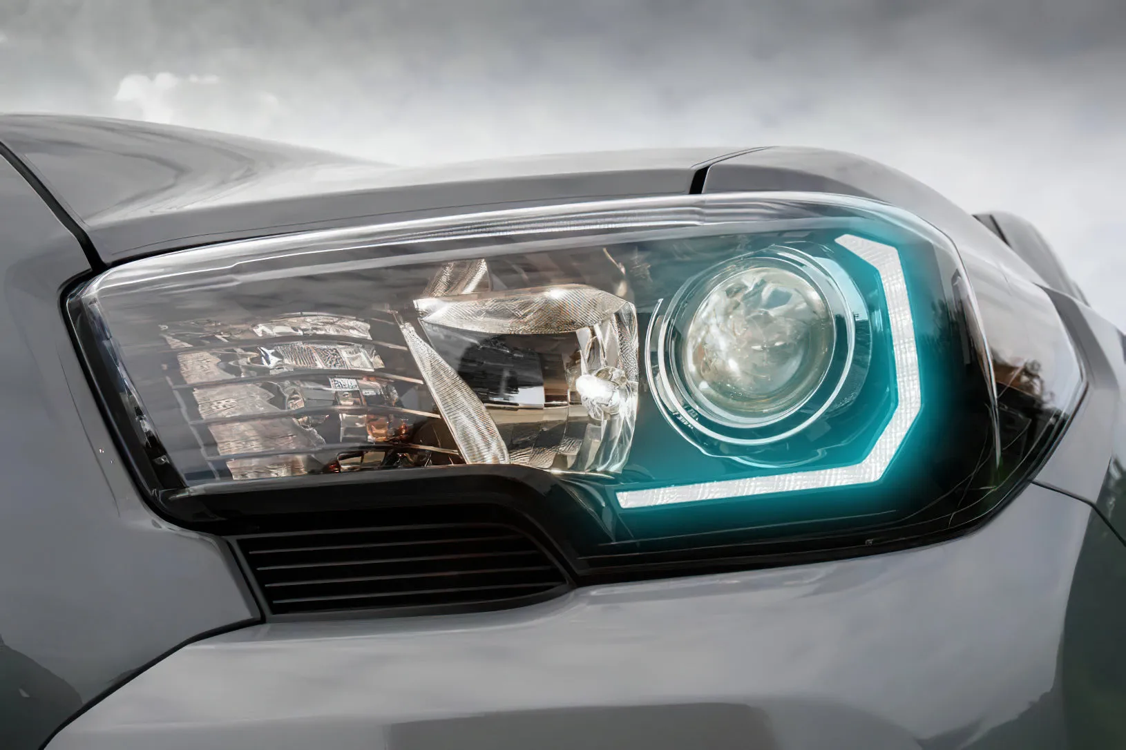 ORACLE Lighting 2016-2023 Toyota Tacoma Dynamic ColorSHIFT RGB A Headlight DRL Kit
