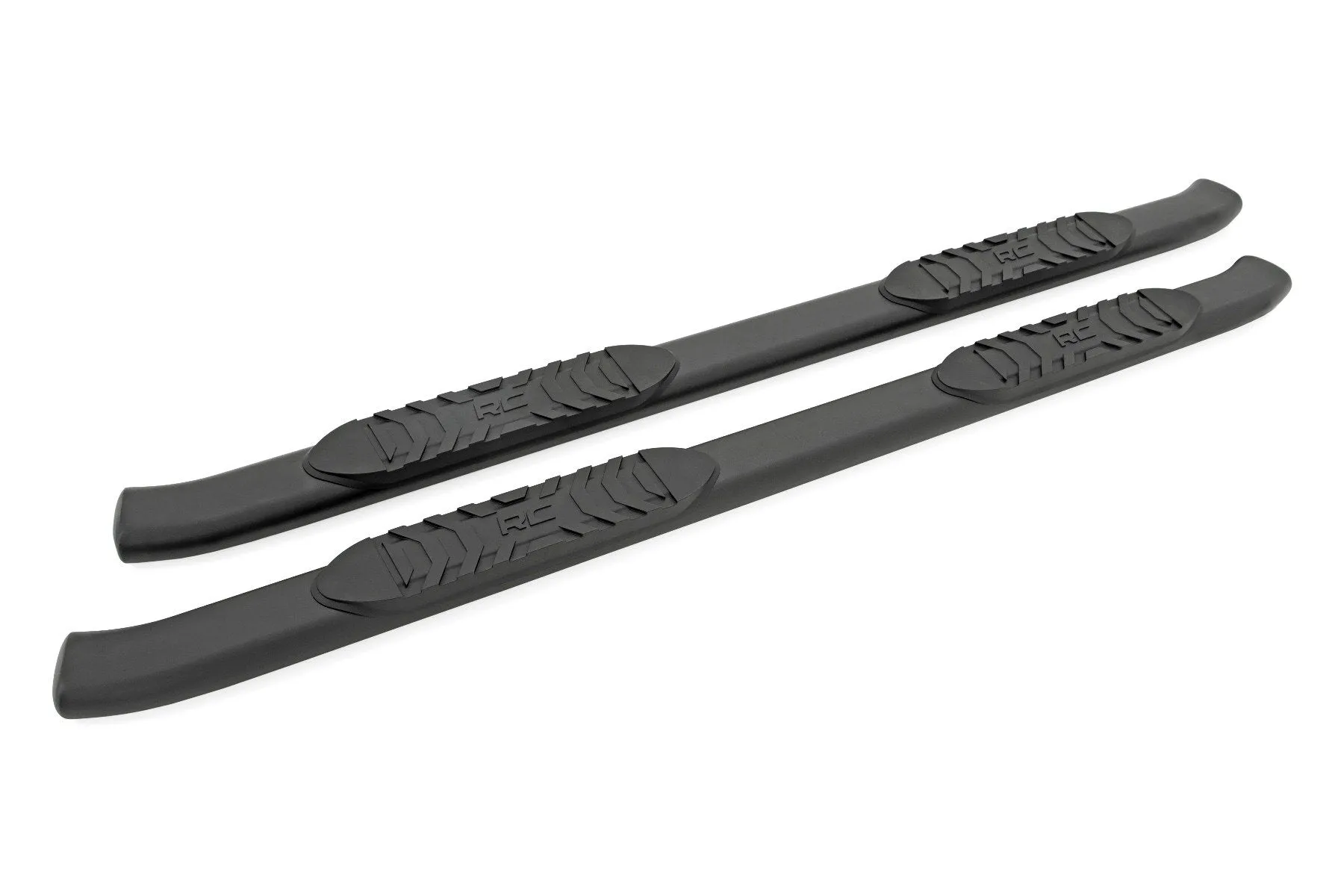 Oval Nerf Step | Double Cab | Black | Toyota Tacoma 2WD/4WD | 2005-2022