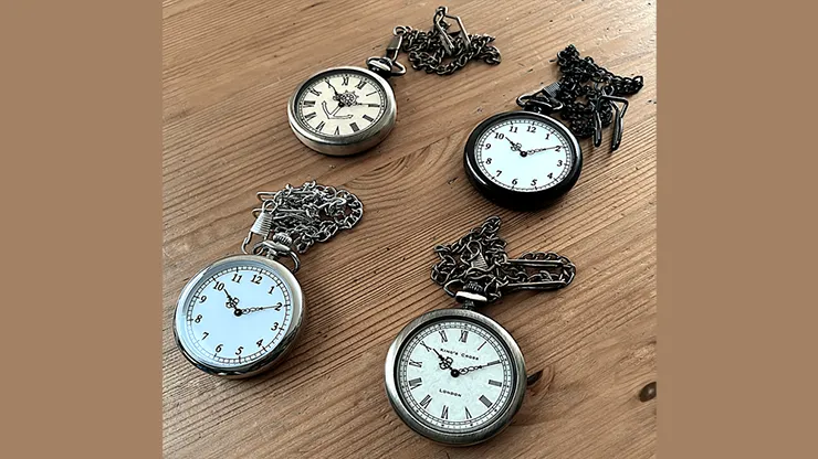 SB Watch Pocket Edition (King's Cross) by András Bártházi